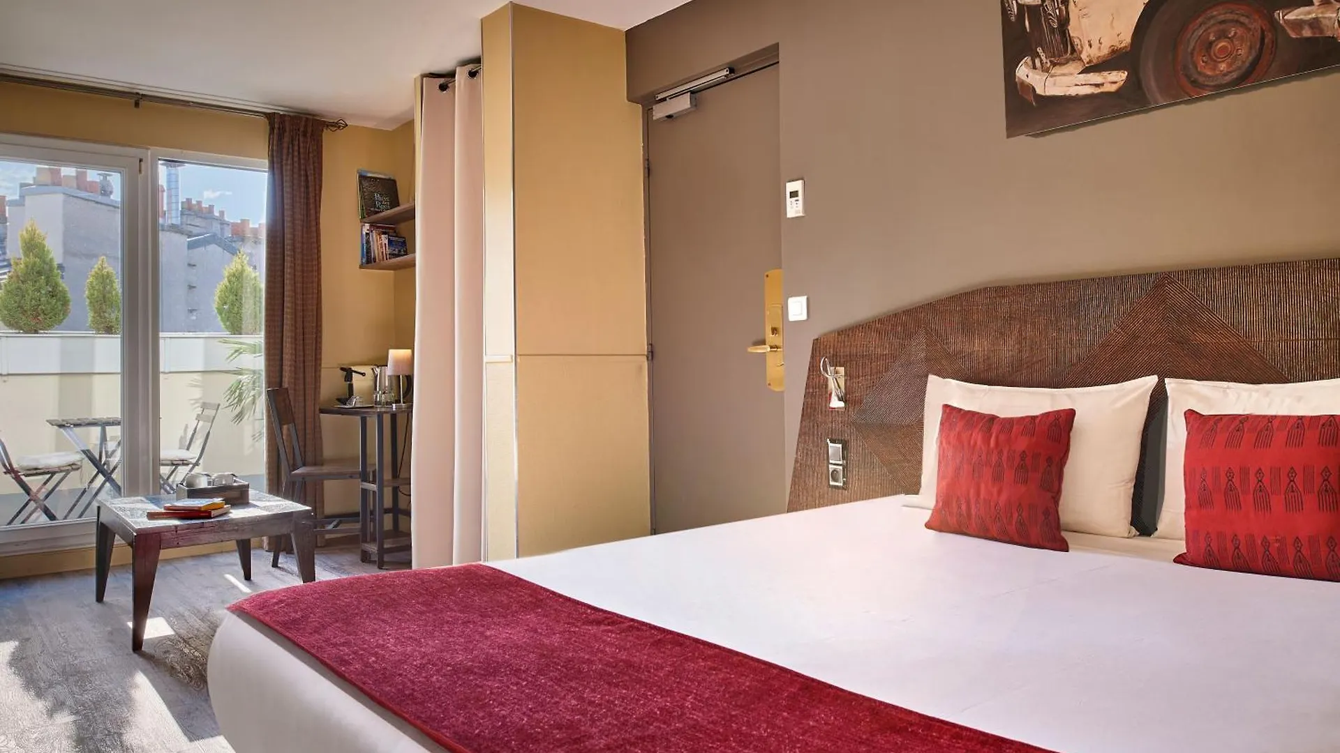 Moulin Plaza By Happyculture Hotel 3*